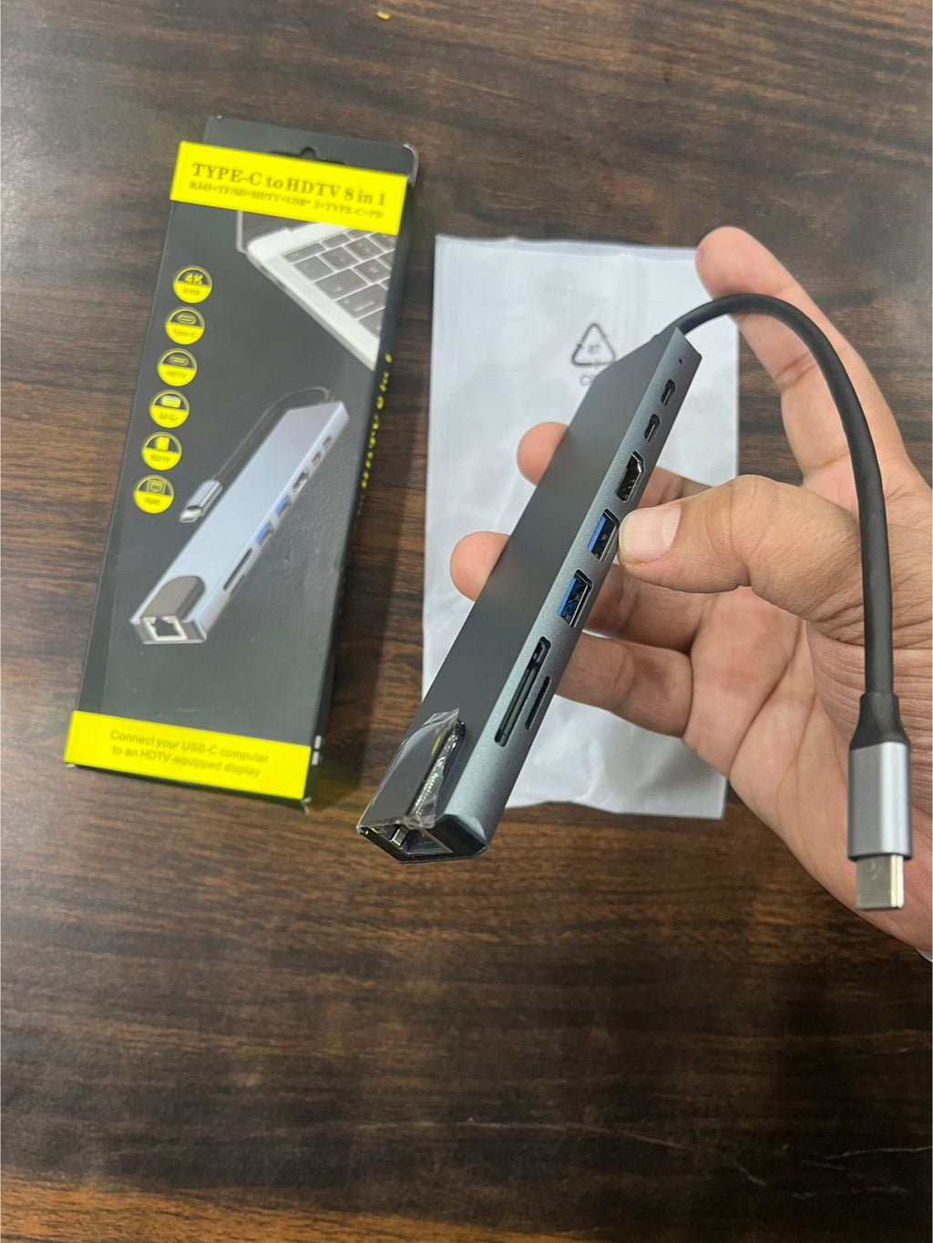 8 in 1 hub
